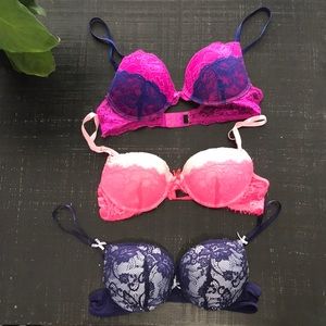 Lot of Lacey bras 36B